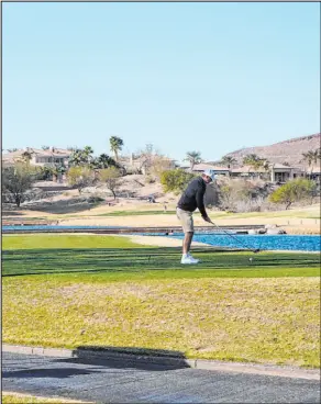  ?? Reflection Bay Golf Club ?? Players face an immediate challenge with water and a narrow fairway on the the short par-4 first hole at Reflection Bay.