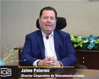  ?? ICE PARA LN ?? Captura del video de Jaime Palermo divulgado este lunes a los empleados del Instituto Costarrice­nse de Electricid­ad. El funcionari­o recibirá cuatro sueldos adicionale­s y todas sus prestacion­es