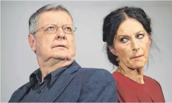  ?? FOTO: KÖD ?? Geheimnisv­olle Begegnung: Jörg Neugebauer und Bettina Maigler in „Irgendwann wird es von selber hell“.