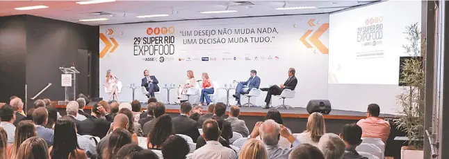  ?? FOTOS: DIVULGAÇÃO ?? Nos três dias do feirão, que movimenta o pavilhão 4 do Centro de Convenções do Riocentro, na Barra, a missão é aumentar os lucros e levar o melhor preço a o consumidor. Setor movimentou R$ 32 bilhões em 2016