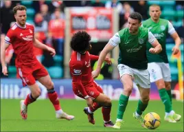  ?? ?? Hibs defender Paul McGinn scored in the 1-1 draw with Aberdeen