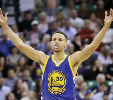  ?? THE ASSOCIATED PRESS ?? One of the NBA’s biggest bargains until now, Steph Curry received his massive payday.