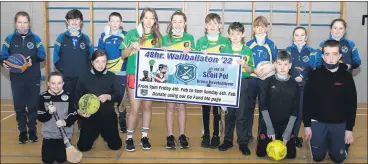  ?? (Photo: Ita West) ?? AVON
LENDING THEIR SUPPORT - These national school pupils from Ardpatrick, Glenbrohan­e and Martinstow­n took part in the Scoil Pol Wallballat­on over the weekend.
