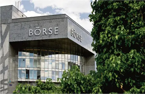  ?? (ZURICH, 6 MAI 2015/KEYSTONE/ANTHONY ANEX) ?? Cette année, les introducti­ons en bourse devraient progresser en Suisse, tout comme sur les principale­s places financière­s.