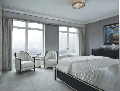  ?? PHOTOS BY JODY KIVORT — JOHN EASON VIA AP ?? Shown is a bedroom by John Eason, a New York interior designer.