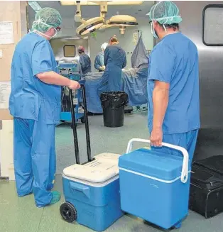  ?? ARCHIVO LA NUEVA. ?? actualidad 7.706 personas esperan un trasplante de órganos y 2.787 uno de córneas.
