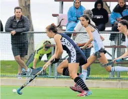  ??  ?? DOMINATING THE GAME: Collegiate’s Taz Preller goes on a run in their match against Cape Town school St Cyprians