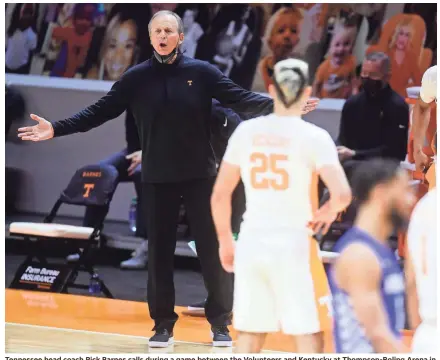  ?? CAITIE MCMEKIN/POOL VIA NEWS SENTINEL ?? Tennessee head coach Rick Barnes calls during a game between the Volunteers and Kentucky at Thompson-boling Arena in Knoxville, Tenn., on Feb. 20.