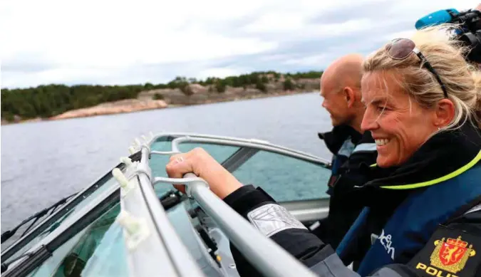  ?? FOTO: ARKIVFOTO: STEFFEN STENERSEN ?? Leder for sjøtjenest­en i Agder politidist­rikt, Miriam Stausland, er ikke fornøyd med antall båtførere som blir tatt for å kjøre for fort.