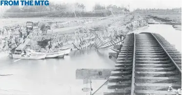  ??  ?? Waitangi Railway Bridge after the 1897 flood.