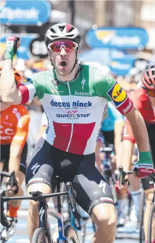  ??  ?? Italian Elia Viviani wins the first stage of the Town Down Under. Picture SARAH REED