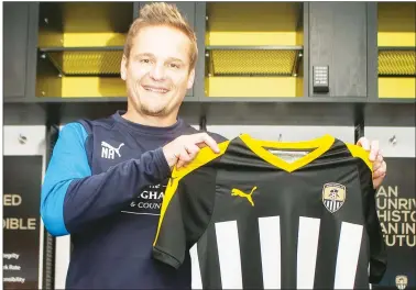  ?? PICTURE: JMS Photograph­y ?? NEW COLOURS: Neal Ardley at his Notts County unveiling