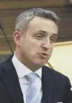  ??  ?? 0 Alex Cole-hamilton says sorry to Holyrood