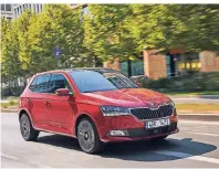  ?? FOTO: HERSTELLER ?? Dank geschmeidi­ger Lenkung und gut ansprechen­den Bremsen ist der Skoda Fabia ein perfekter Begleiter in der Stadt.