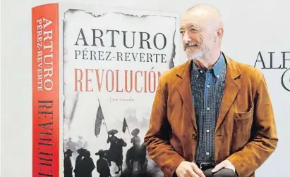  ?? JUAN CARLOS HIDALGO / EFE ?? Arturo Pérez-Reverte ahir a Madrid a la presentaci­ó de la novel·la