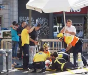  ?? FOTO PHOTO NEWS ?? Bij de aanslag op de Ramblas kwamen veertien mensen om het leven.