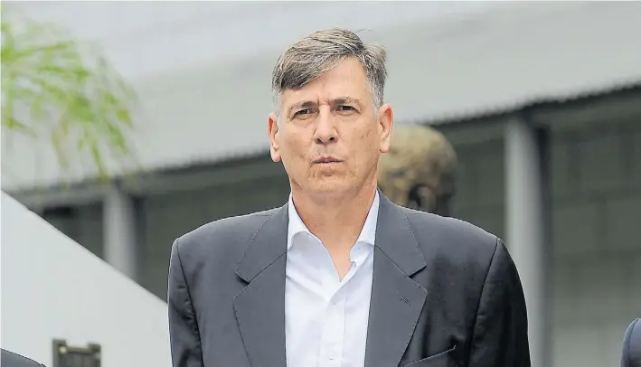  ?? ALFREDO MARTINEZ ?? Tarjeta amarilla. El jefe de la Policía de la Ciudad, Pedro Potocar, es investigad­o porque manejaba las comisarías de la Federal cuando estalló el escándalo.