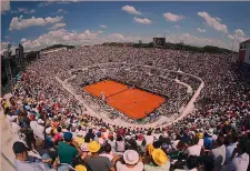  ??  ?? Internazio­nali Il Centrale del Foro Italico di Roma, si giocherà a settembre