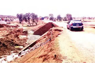  ??  ?? An abandoned bridge project on Shanga-Yauri road