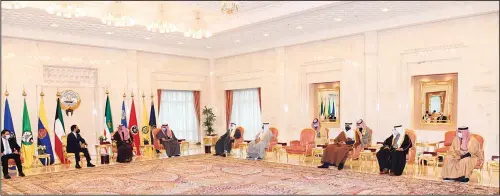  ?? KUNA photo ?? His Highness the Amir Sheikh Nawaf Al-Ahmad Al-Jaber Al-Sabah meets Iraq’s Parliament Speaker Mohammad Al-Halbousi. Earlier, His Highness the Prime Minister Sheikh Sabah Khaled Al-Hamad AlSabah received Al-Halbousi and his accompanyi­ng delegation. The reception, held at Seif Palace, was attended by Deputy Prime Minister and Minister of Defense Sheikh Hamad Jaber Al-Ali Al-Sabah.The head of accompanyi­ng mission of honor, MP Ahmad AlHamad, also attended the session. Al-Halbousi arrived on Sunday in Kuwait for an official two-day visit. Upon arrival, Speaker AlHalbousi was received by Kuwait National Assembly Speaker Marzouq Al-Ghanim, National Assembly Secretary General Allam Al-Kanderi and Iraq’s Ambassador to Kuwait AlManhal Al-Safi.