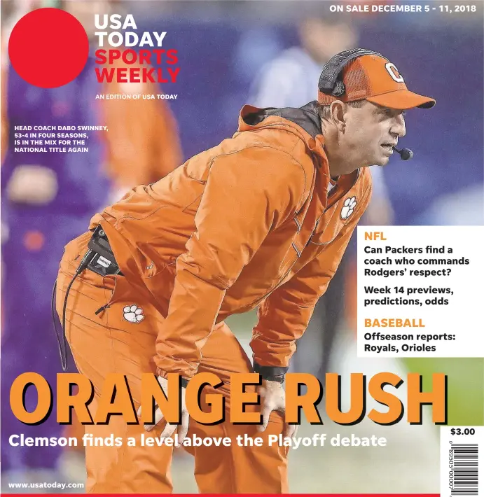  ??  ?? HEAD COACH DABO SWINNEY, 53-4 IN FOUR SEASONS,IS IN THE MIX FOR THE NATIONAL TITLE AGAIN