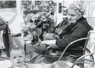  ??  ?? Above Dahl with Patricia Neal and their children Olivia and Tessa in Norway, 1958. Below Dahl’s mother, Sofe Magdalene, with his son, Theo, 1961