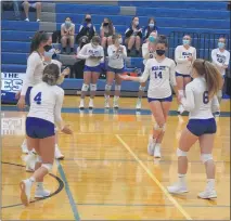  ?? JIM LAHDE — THE MORNING SUN ?? Beal City improved to 10-0overall and to 7-0in Highland Conference action Thursday as it swept Pine River in straight sets.