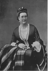  ??  ?? 3. Isabel Burton (1831–96), photograph­ed in c. 1869