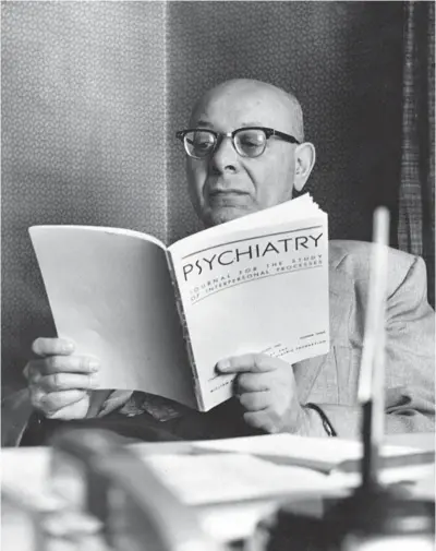  ?? CHICAGO TRIBUNE ?? Bruno Bettelheim, an author and child psychologi­st at University of Chicago, photograph­ed in 1962.