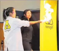  ??  ?? Science communicat­or Nano Girl demonstrat­es how to set your hand on fire.