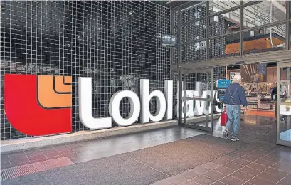  ?? AARON VINCENT ELKAIM THE CANADIAN PRESS FILE PHOTO ?? Loblaw plans to invest $6 billion over the next five years to improve its stores and e-commerce operations.