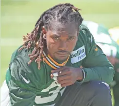  ?? JIM MATTHEWS / USATODAY NETWORK-WISCONSIN ?? Packers cornerback Davon House was stranded in Minneapoli­s, but still made it to organized team activities in Green Bay.