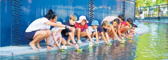  ?? ?? Kids set to see if their ship will sink or swim at the Water Discovery Centre for the first of four weekly small boat races in January.