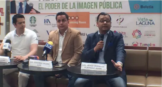  ?? PABLO REYES ?? Rueda de prensa de Eduardo Salido de la empresa Live.