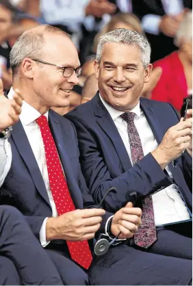  ?? PHOTO: GETTY ?? Little tangible progress: Tánaiste Simon Coveney alongside the UK’s Brexit Minister Stephen Barclay in Paris this week.