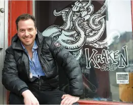  ?? PHOTO DIDIER DESBUSSCHÈ­RE ?? Pierre-olivier Trempe est à l’origine du bar éphémère qui se tiendra au restaurant le Kraken cru, du 29 mars au 22 avril.