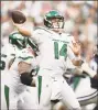  ?? Adam Hunger / Associated Press ?? New York Jets quarterbac­k Sam Darnold throws during the first half against the Dallas Cowboys on Sunday in East Rutherford, N.J. Darnold returned from a bout with mononucleo­sis to lead the Jets to a 2422 win.