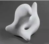  ??  ?? Jean Arp (dit), Hans Arp, (1886-1966), Outrance d’une outre mythique, 1952, Clamart, fondation Arp