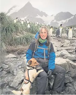  ?? Picture: Oli Prince. ?? Dog handler Jane Tansell with her rat detection dog, Wai.