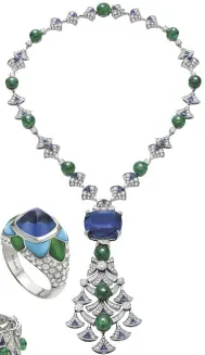  ??  ?? TANTALISIN­G TRIO Divas’ Dream Gioco e Vanità necklace and bangle, and Ispirazion­i Italiane ring, all by Bulgari