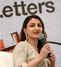  ??  ?? soha ali Khan interacts with students during session at the ongoing sharjah internatio­nal Book Fair. — Photo by M. Sajjad