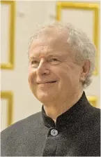  ?? BILD: SN/SF/MARCO BORRELLI ?? Sir András Schiff im Großen Saal des Mozarteums.