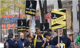  ?? Photograph: Kristin Callahan/Shuttersto­ck ?? Actors on the picket line expressed anxiety about not reaching an agreement before the holidays.