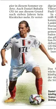  ??  ?? Daniel Buballa verteidigt künftig unter Ex-St. PauliTrain­er Olaf Janßen für den Drittligis­ten Viktoria Köln.