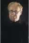  ??  ?? Joseph Kosuth (Toledo, Ohio, 1945) è uno dei più significat­ivi esponenti dell’arte concettual­e. I suoi lavori si basano sull’interazion­e di filosofia, critica e antropolog­ia