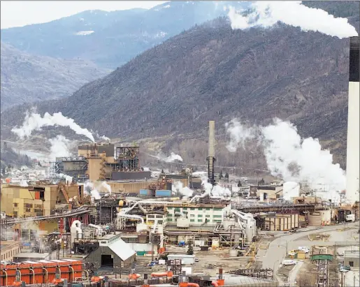  ?? CANWEST NEWS SERVICE ?? Teck Cominco’s smelter in Trail, B. C.: the world’s largest zinc producer and a diversifie­d company that’s loaded with cash, it is an attractive takeover target.