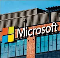  ?? ?? Microsoft και Mistral θα συνεργαστο­ύν σε μοντέλα τεχνητής νοημοσύνης που μπορούν να συμβάλουν στην αντιμετώπι­ση ειδικών αναγκών του δημόσιου τομέα.