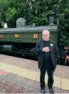  ?? DR TONY STEAD ?? Left: Network Rail chairman Sir Peter Hendy officially opened the canopy.