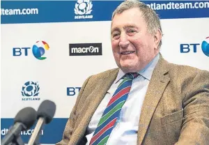  ??  ?? Lions legend Ian McLauchlan hit out at the lack of Scottish representa­tion.