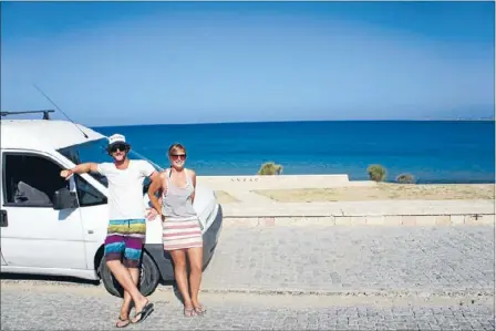  ?? Photo: SUPPLIED ?? Moving experience: Chris Pevreal, originally from Matamata, and Laura Glasgow pictured before visiting Anzac Cove. They say the experience of visiting such sights while in Turkey has been ‘‘quite emotional’’.